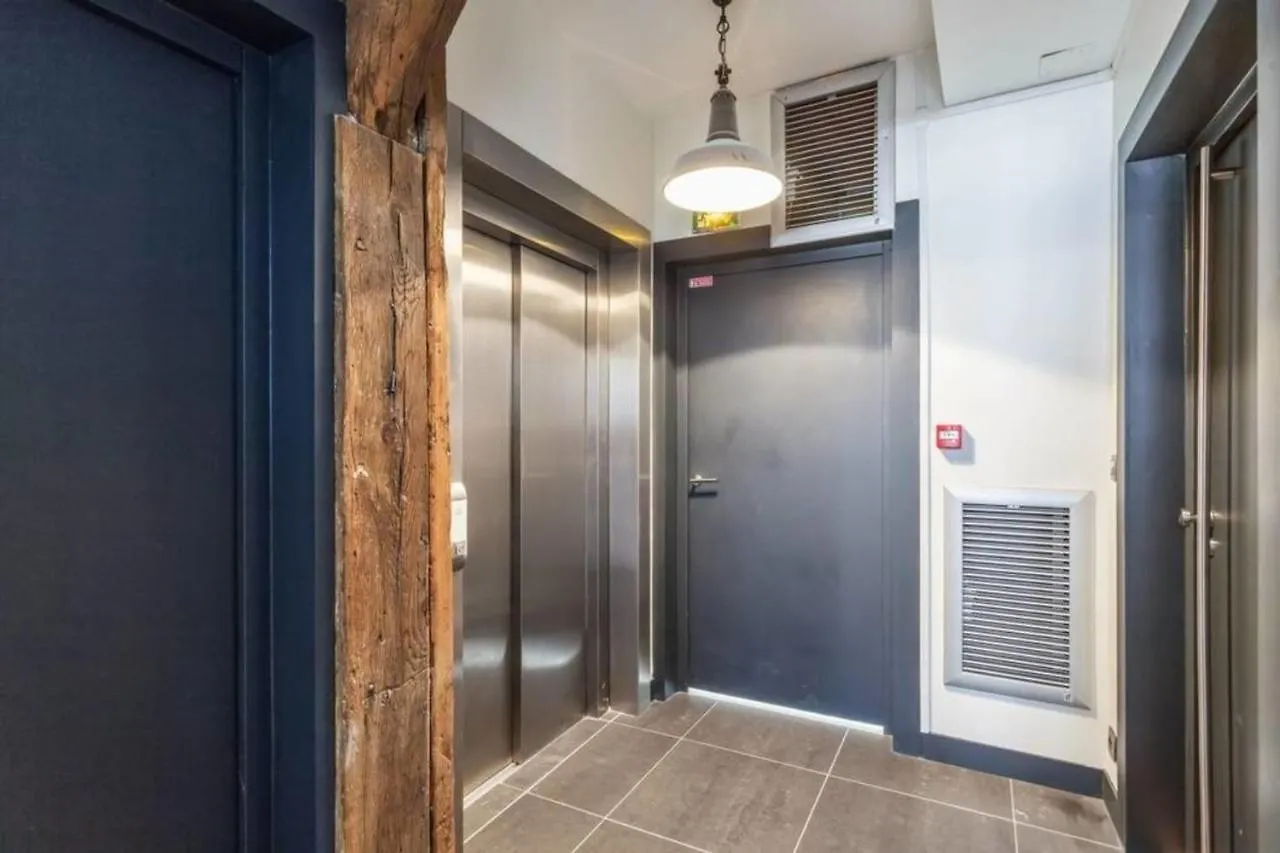 Modern Perfectly Equipped And Renovated * Paris