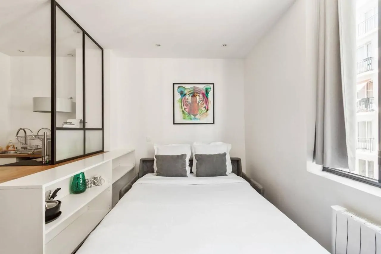 Modern Perfectly Equipped And Renovated